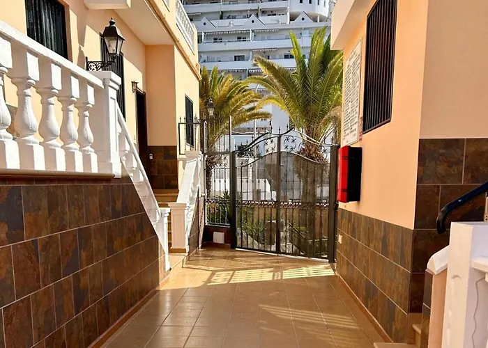 Ocean View Terrace - アパート アデヘ