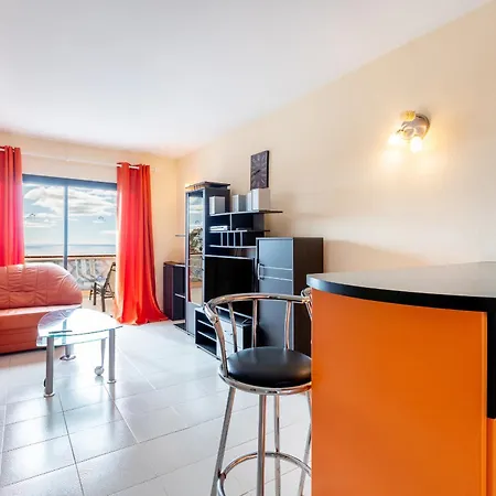 Ocean View Terrace - *