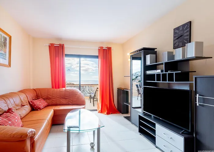 Ocean View Terrace - Адехе