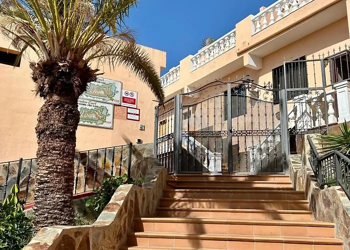 Ocean View Terrace - * Адехе